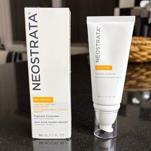 Neostrata Enlighten Pigment Controller